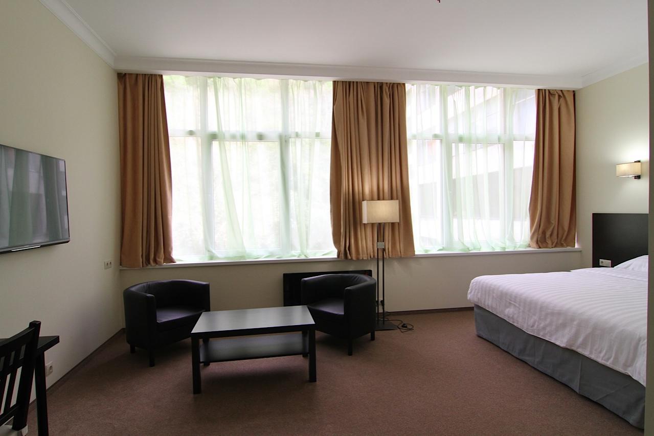 Hotel Continent Gagra Ngoại thất bức ảnh