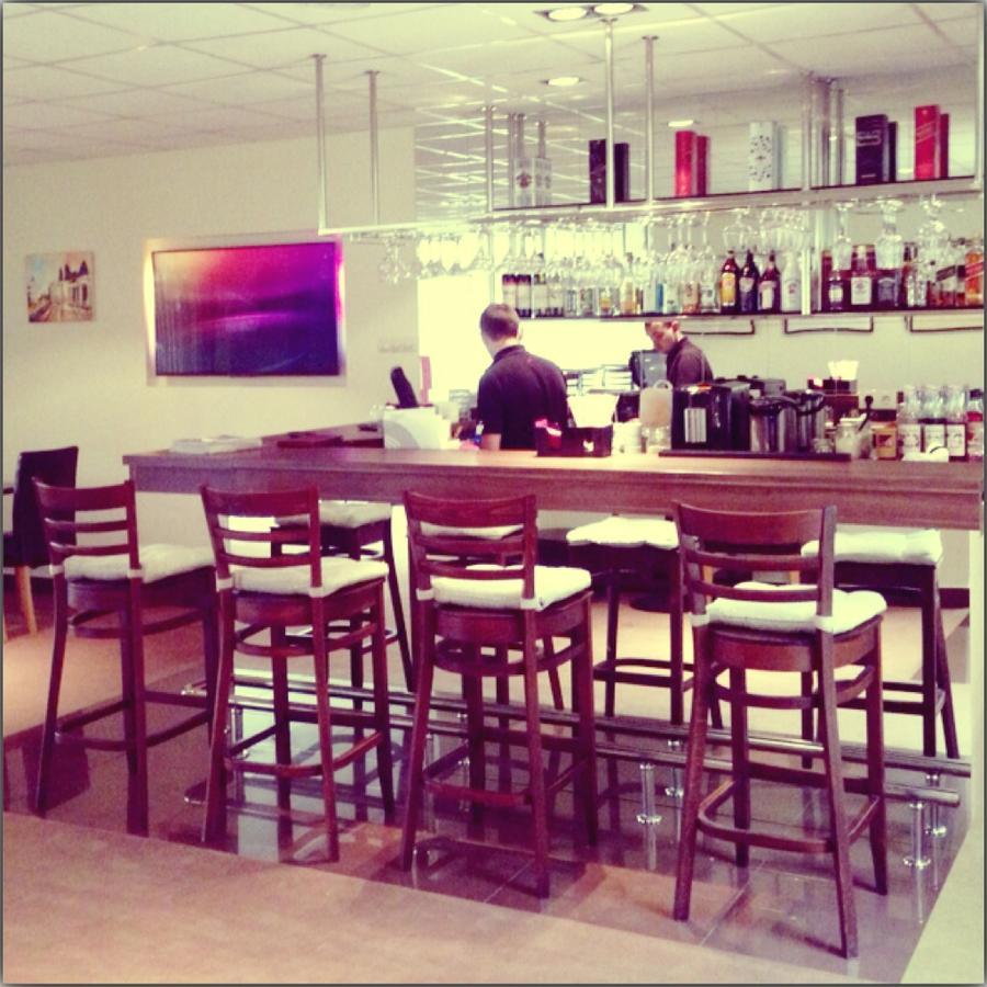 Hotel Continent Gagra Ngoại thất bức ảnh