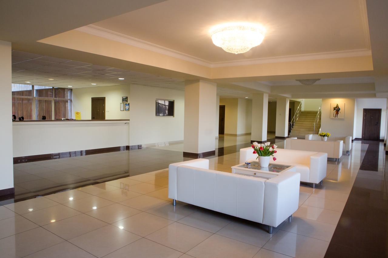 Hotel Continent Gagra Ngoại thất bức ảnh